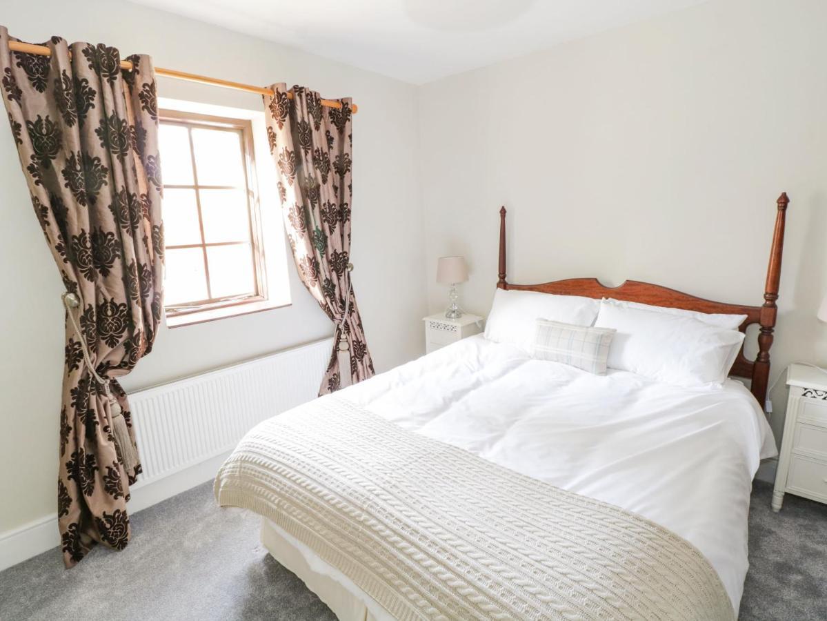 Millvale Cottage Cootehill Екстериор снимка